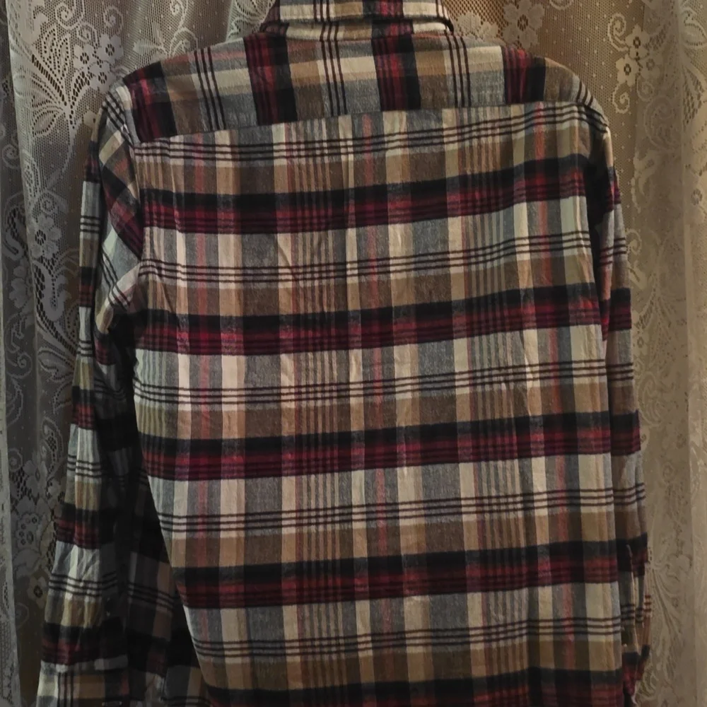 New Banana Republic‎ Plaid Shirt Mens Size L Red, Black, Cream